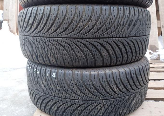 Goodyear Vector 4Seasons Gen-2 235/50 R18