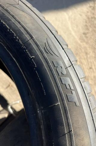 Bridgestone Blizzak LM-001 245/50 R19