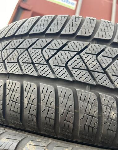 Pirelli Winter Sottozero 3 225/45 R18