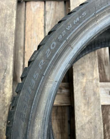 Pirelli Winter Sottozero 3 235/35 R20