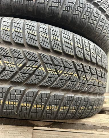 Pirelli Scorpion Winter 255/40 R21