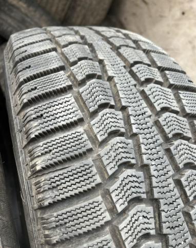 Pirelli Winter Ice Control 225/55 R16