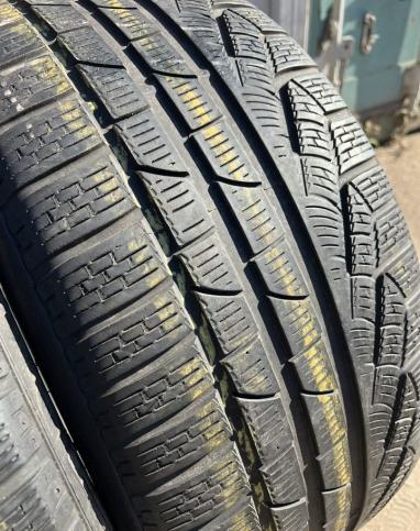 Pirelli Winter Sottozero 240 Serie II 255/40 R20