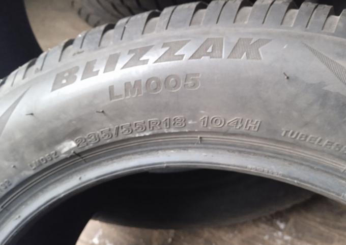 Bridgestone Blizzak LM-005 235/55 R18