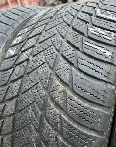 Bridgestone Blizzak LM-001 255/40 R20