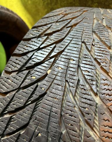 Nokian Tyres Hakkapeliitta R2 235/55 R17