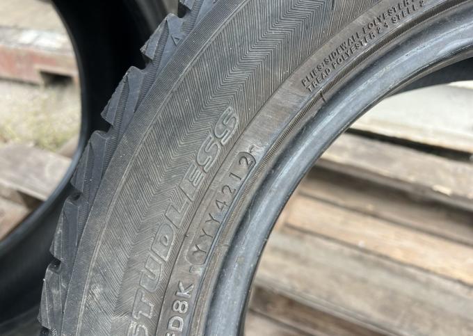 Yokohama Ice Guard IG30 205/55 R16