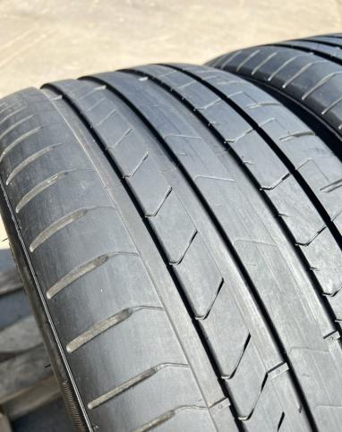 Pirelli P Zero PZ4 255/40 R20