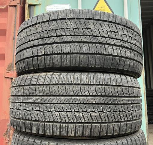 Bridgestone Blizzak VRX2 245/50 R18