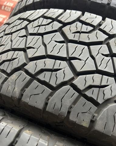 Kumho Road Venture AT52 275/70 R17