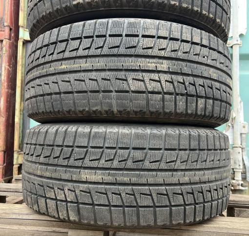 Bridgestone Blizzak RFT 255/50 R19