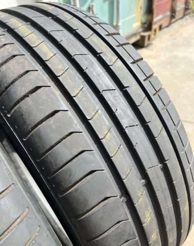 Pirelli P Zero PZ4 245/45 R18