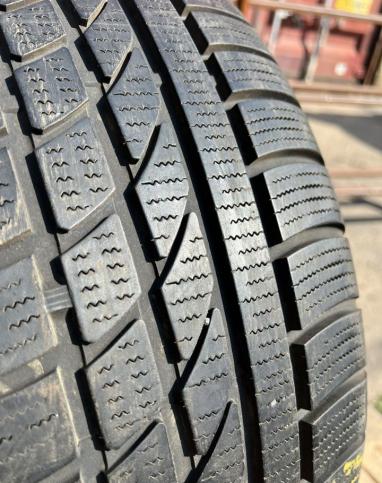 Hankook IceBear W300 205/50 R17