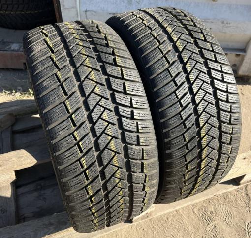 Vredestein Wintrac Pro 235/35 R20