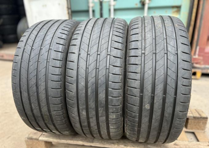 Bridgestone Turanza T005 255/45 R19