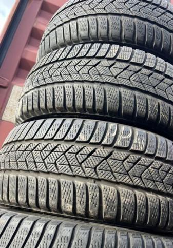 Pirelli Winter Sottozero 3 225/45 R18