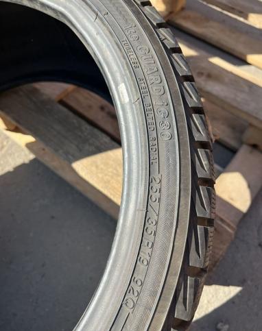 Yokohama Ice Guard IG30 255/35 R19