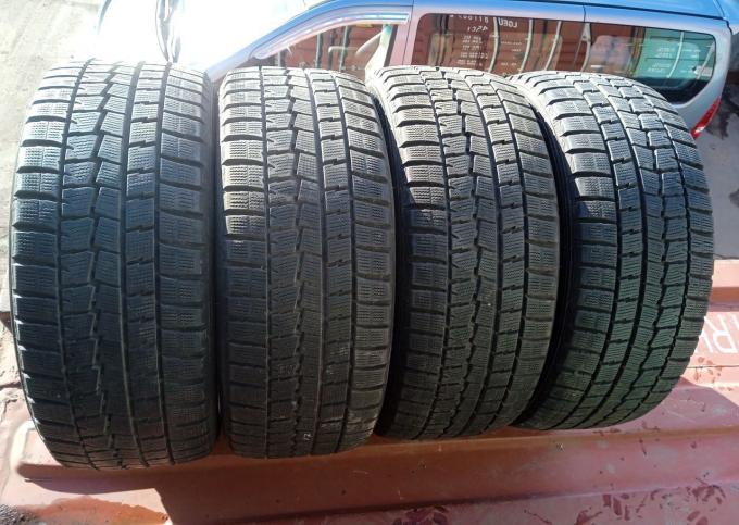 Dunlop Winter Maxx WM01 235/45 R17