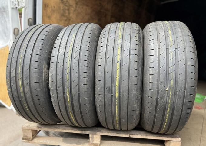 Goodyear EfficientGrip 2 SUV 275/60 R20