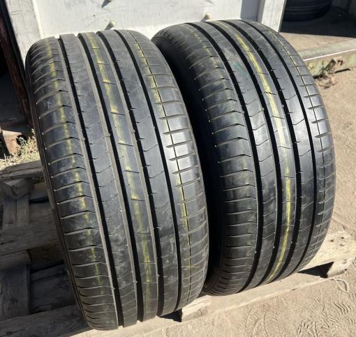 Pirelli P Zero PZ4 275/40 R20