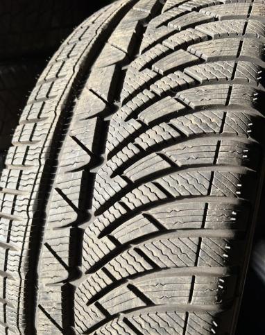 Michelin Pilot Alpin 4 225/55 R18