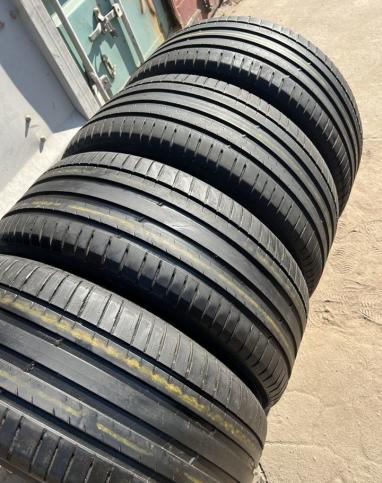 Michelin Pilot Sport 4 SUV 275/50 R21