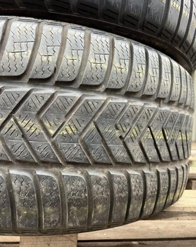 Pirelli Winter Sottozero 3 275/35 R21