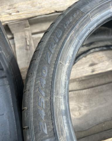 Pirelli P Zero PZ4 245/40 R18