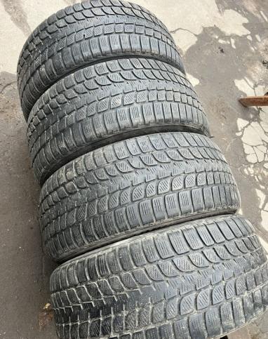 Bridgestone Blizzak LM-25 255/50 R19