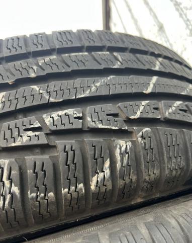 Nokian Tyres WR A3 235/60 R16