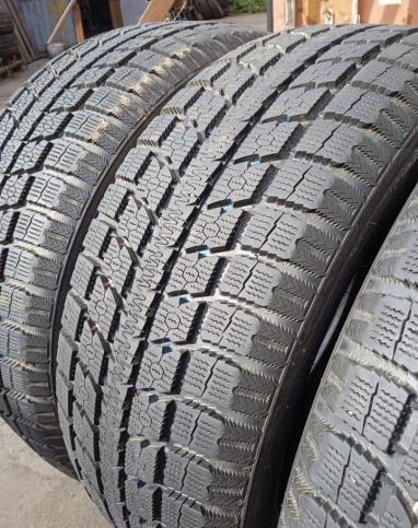 Toyo Observe GSi-5 275/50 R21