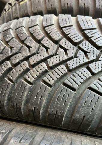 Falken Eurowinter HS01 215/65 R16