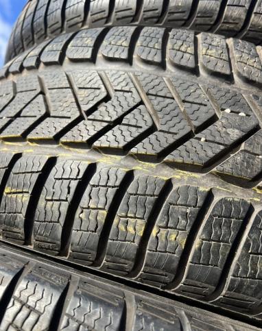 Pirelli Winter Sottozero 3 255/40 R20 и 285/35 R20