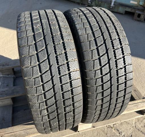 Toyo Winter Tranpath MK3 225/55 R17