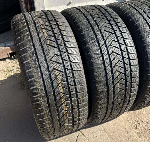 Pirelli Scorpion Winter 275/45 R21