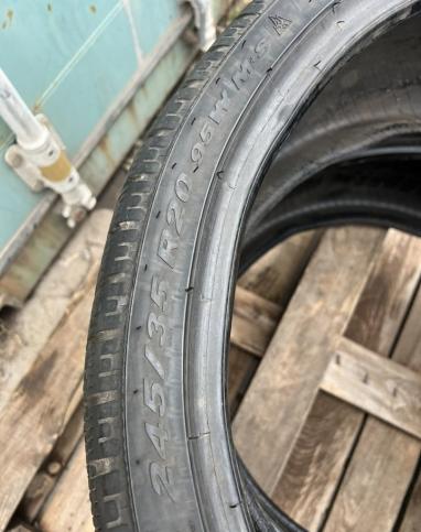 Pirelli Winter Sottozero 270 Serie II 245/35 R20