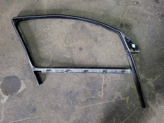 1Z0837431C SKODA OCTAVIA A5 уплотнитель 