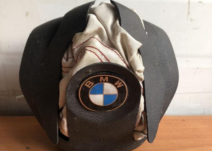 Подушка безопасности BMW f30. 2018 г