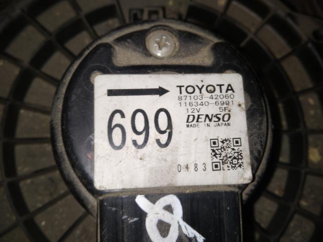 Моторчик печки Toyota RAV 4 2 8710342060