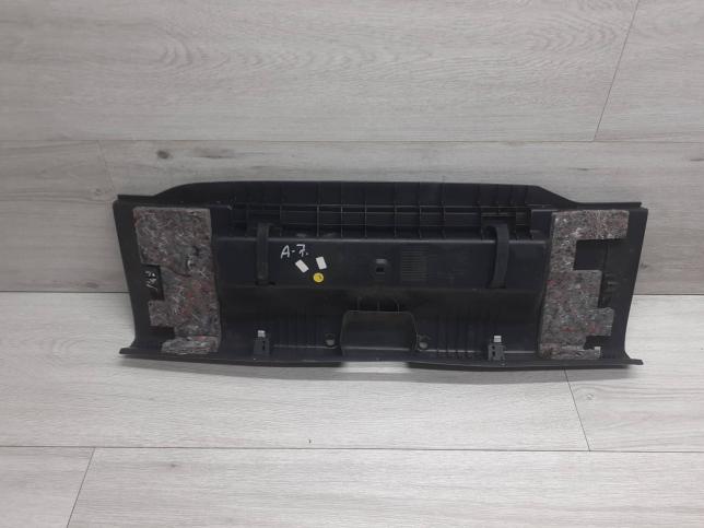 Обшивка багажника Skoda Octavia A7 лифтбэк 5E5863459