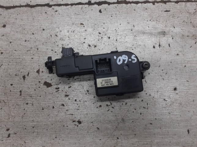Блок управления люком Volvo S60 9483102