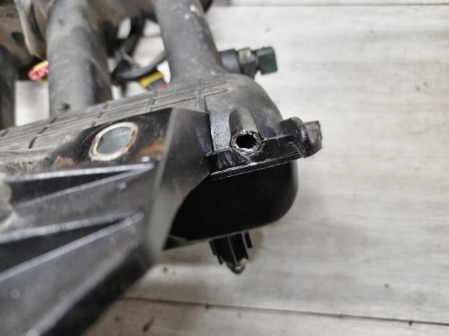 Впускной коллектор Chevrolet Epica под ремонт 96307603