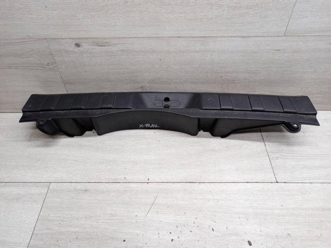 Обшивка багажника Nissan X-Trail T31 84992-JG00A