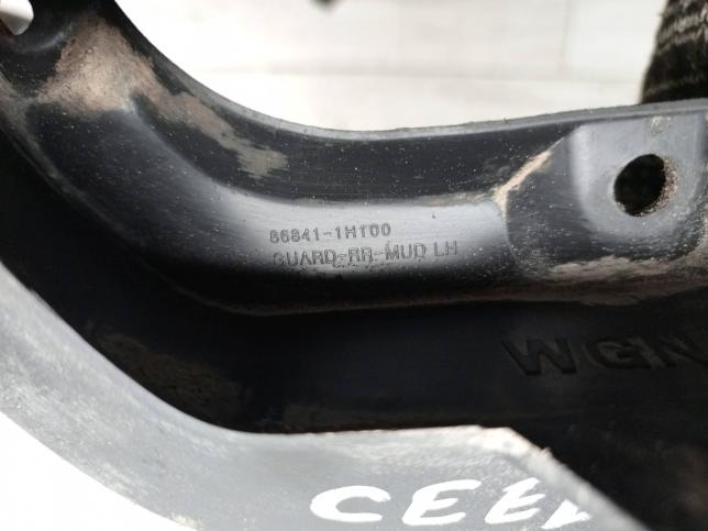 Брызговик задний Kia Ceed 1 универсал