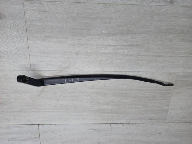 Поводок стеклоочистителя Toyota Corolla E15 85110-12A20
