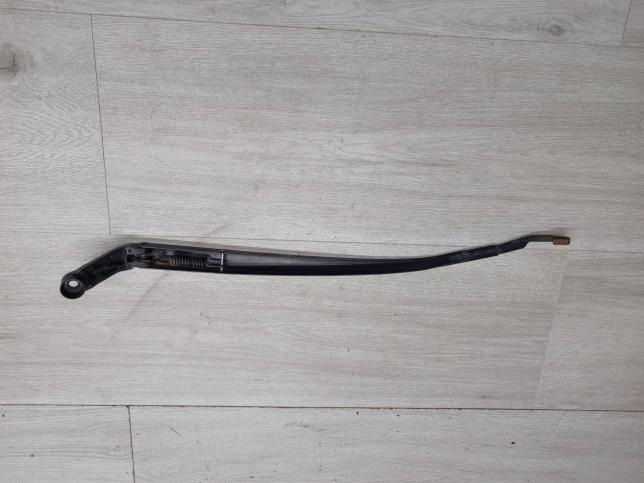 Поводок стеклоочистителя Toyota Corolla E15 85110-12A20