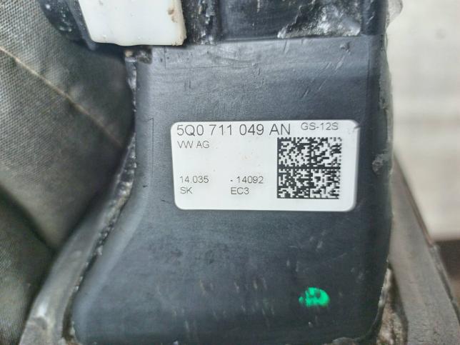Кулиса МКПП Skoda Octavia A7 5Q0711049AN
