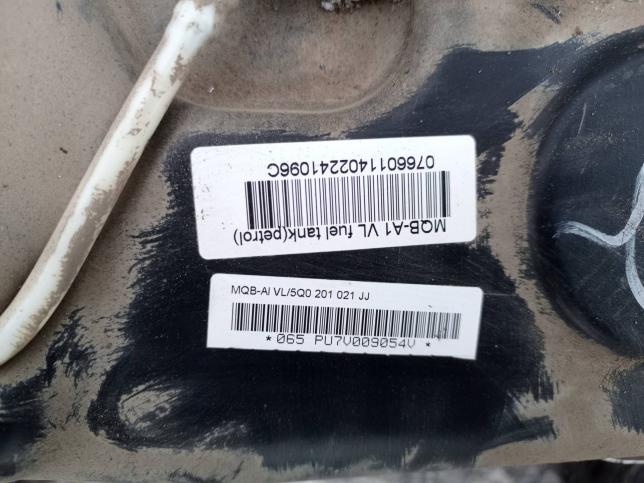 Бензобак Skoda Octavia A7 5Q0201021JJ