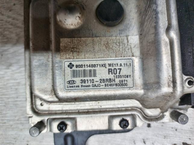 Блок управления двигателем Kia Ceed 2 39110-2BRBH