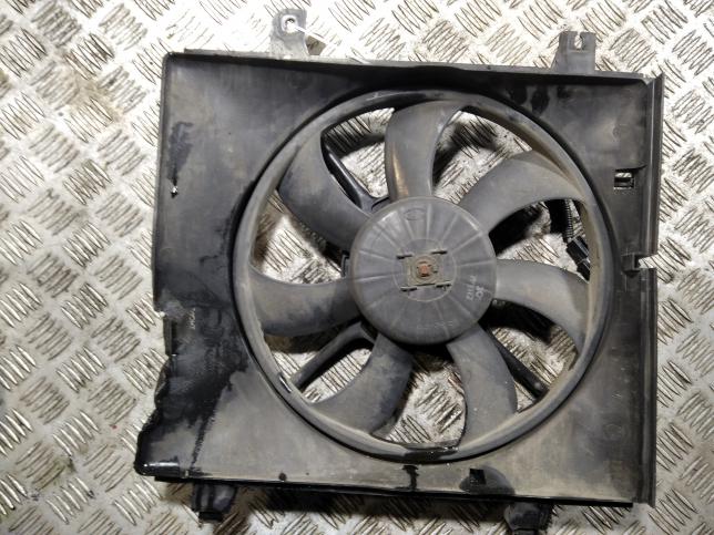 Вентилятор радиатора Hyundai Matrix 2538017030